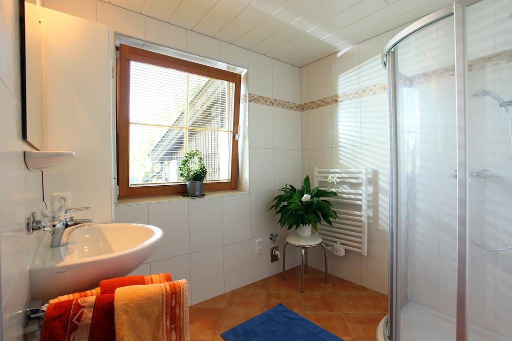 Ferienwohnung Haus Hirzinger Brixen im Thale Zimmer foto
